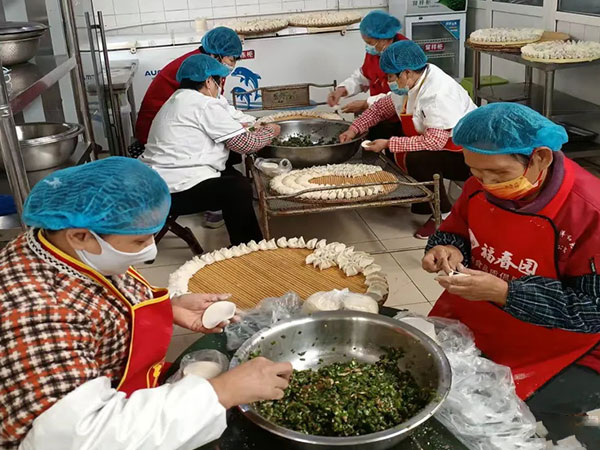 老年公寓温馨生活